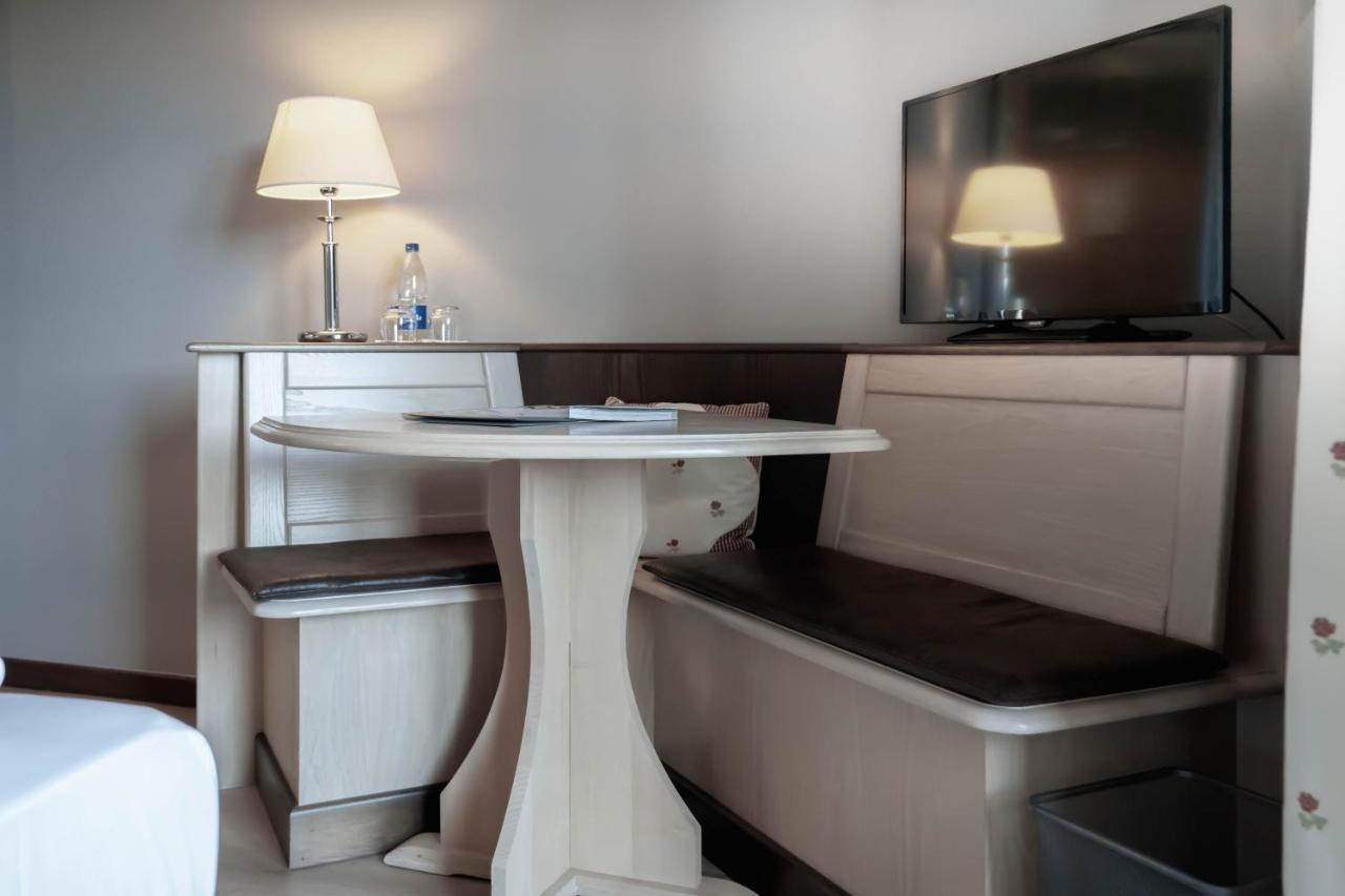 Hotel Spa Et Restaurant Au Chasseur Birkenwald ภายนอก รูปภาพ