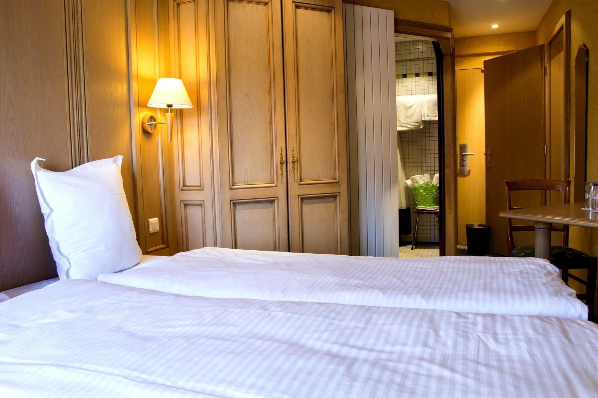 Hotel Spa Et Restaurant Au Chasseur Birkenwald ภายนอก รูปภาพ
