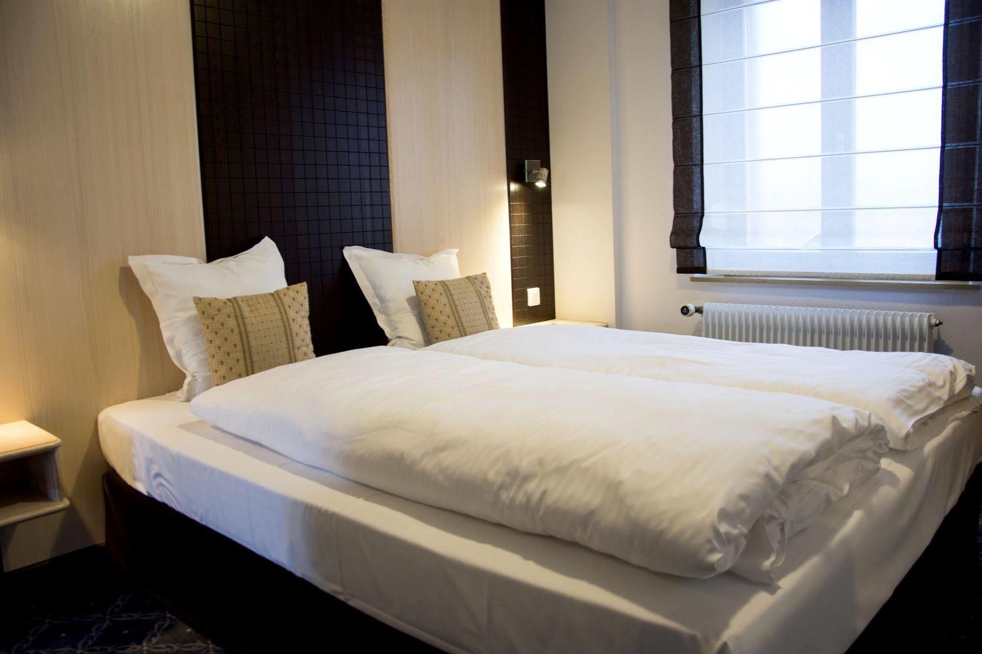 Hotel Spa Et Restaurant Au Chasseur Birkenwald ภายนอก รูปภาพ